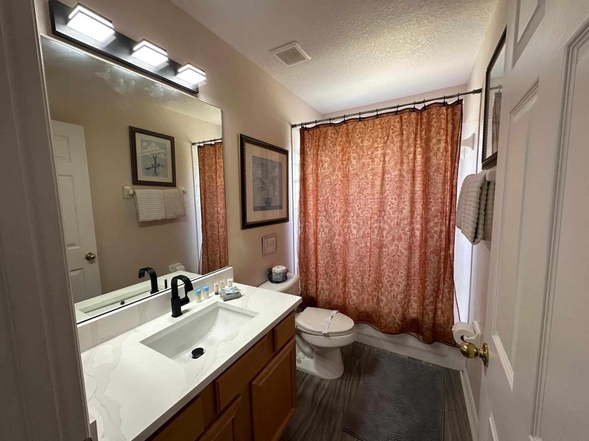 7 Bedroom, 6 Bath And Pool Near Disney In Emerald Island 4 King Master Suites Kissimmee Eksteriør bilde